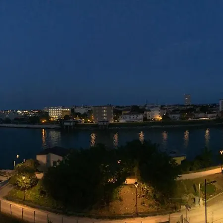 Hotell Laika 2*