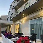 Hotel Laika 2*