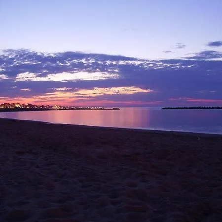 莱卡酒店 酒店 2*