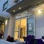 Laika Hotel 2*